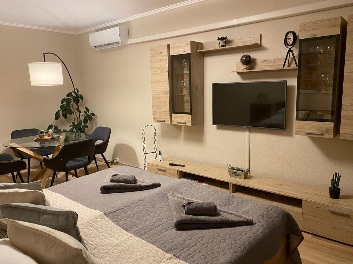 Centrum Apartman 캐스포바 외부 사진